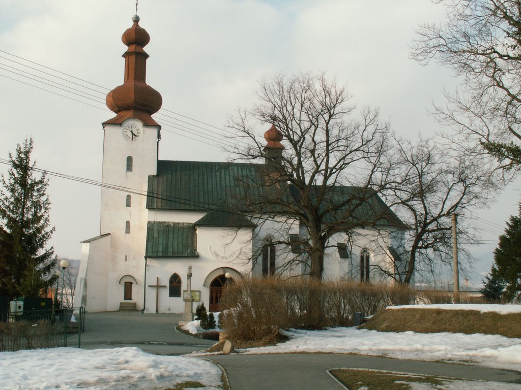 Raznany church by Repofoto