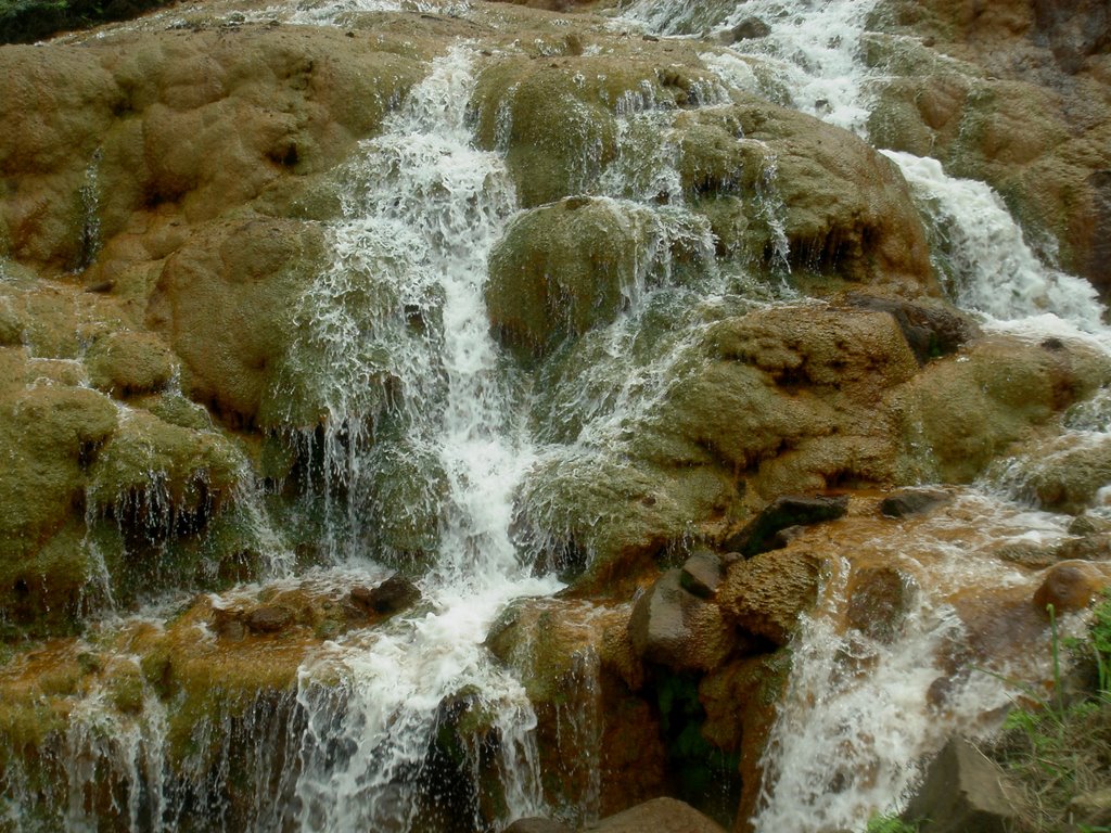 Golden Falls by olivedom