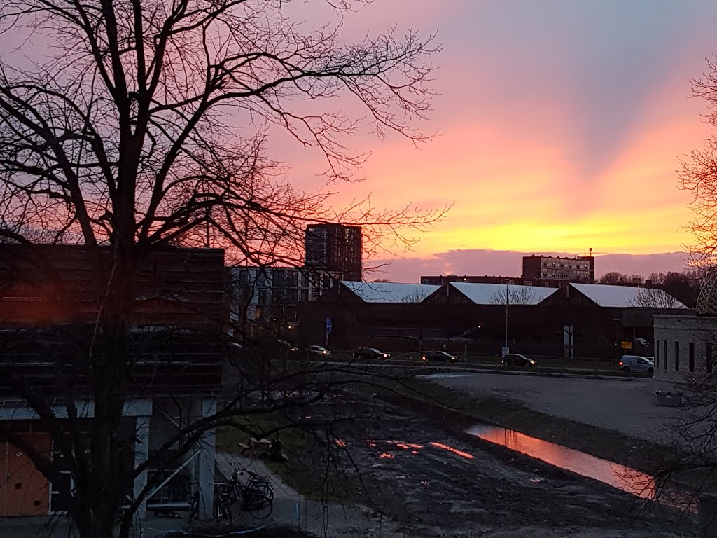 Beautiful sky in Leiden by danny arnoldus