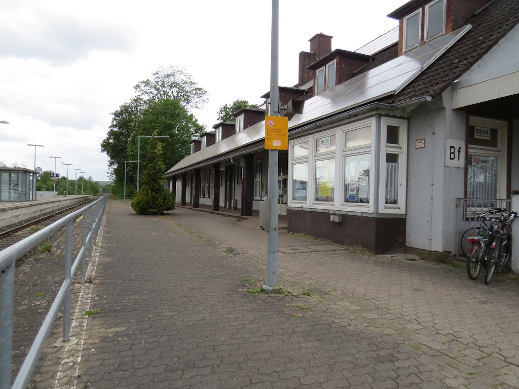 Bahnhof Brakel by A. Quandt