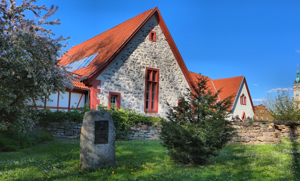 Am ehemaligem Friedhof by Frank Danz