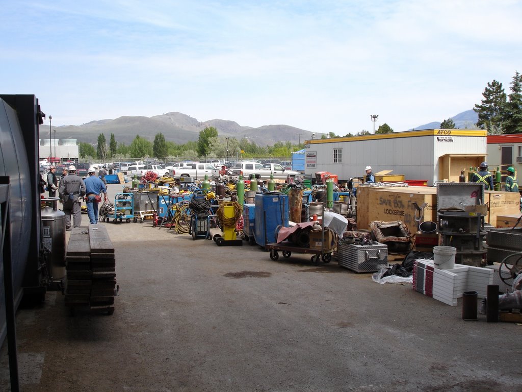 Kamloops pulpmill 41 - packing up after shutdown by Steamfitter_Tango (S…