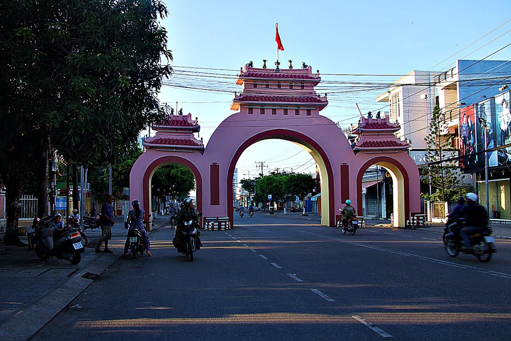 Vĩnh Lạc, Rạch Giá, Kien Giang, Vietnam by Đăng Định