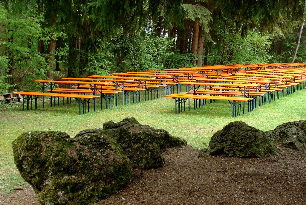 Bad Staffelstein-Kümmersreuth Festplatz am Kemitzenstein by Contessa