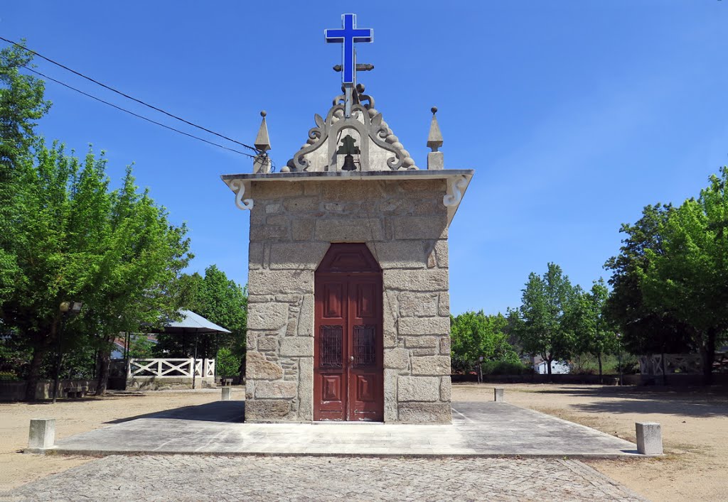 Vidago - Santuário do Alto do Côto - Capela de Santa Eugénia. by RF Rumbao