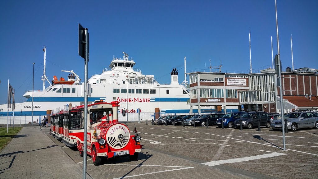 Fähre Cuxhaven - Brunsbüttel by MikeMolto