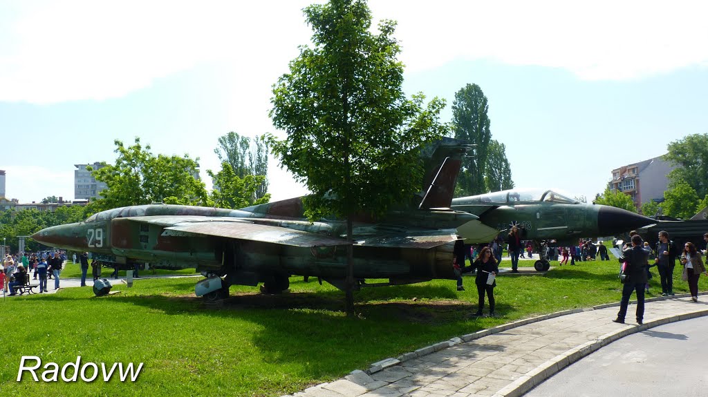 Самолет - експонат Tornado GR 1B НВИМ 6 май 2016 by radovw