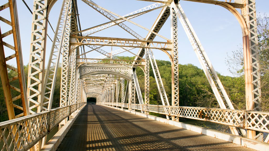 Warren Rd Bridge by Brock S.