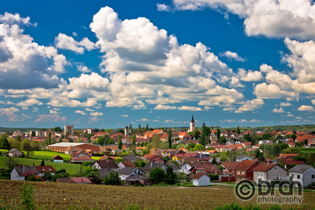 Križevci skyline by xbrchx