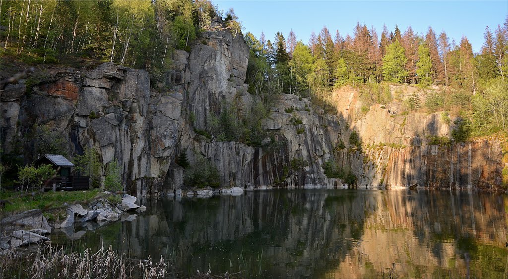 Plochwald-Silbersee (Granitbruch) by Normann Steidl