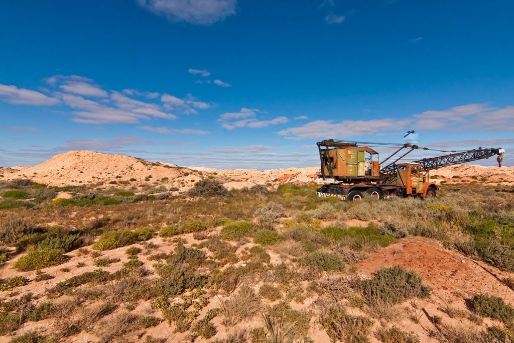 Coober Pedy SA 5723, Australia by Volodymyr Dvornyk