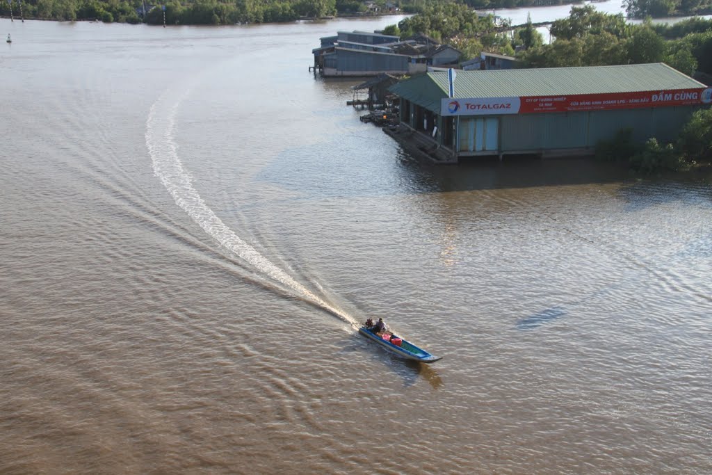 Hàm Rồng, Năm Căn, Cà Mau, Vietnam by Đăng Định