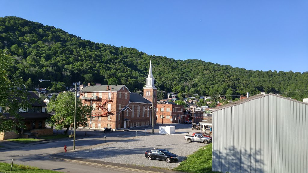 Downtown Williamson by Timothy Bowling