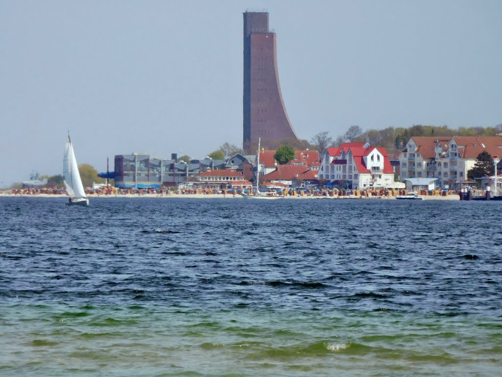 Marine-Ehrenmal Laboe by jocane