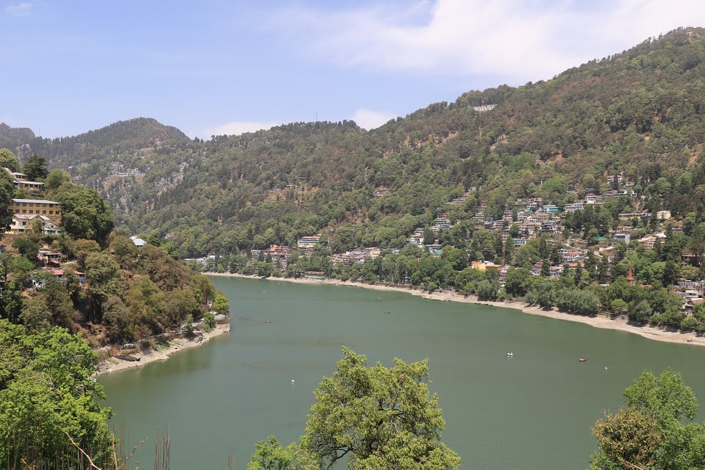 Ayarpatta, Nainital, Uttarakhand, India by Anand Singh