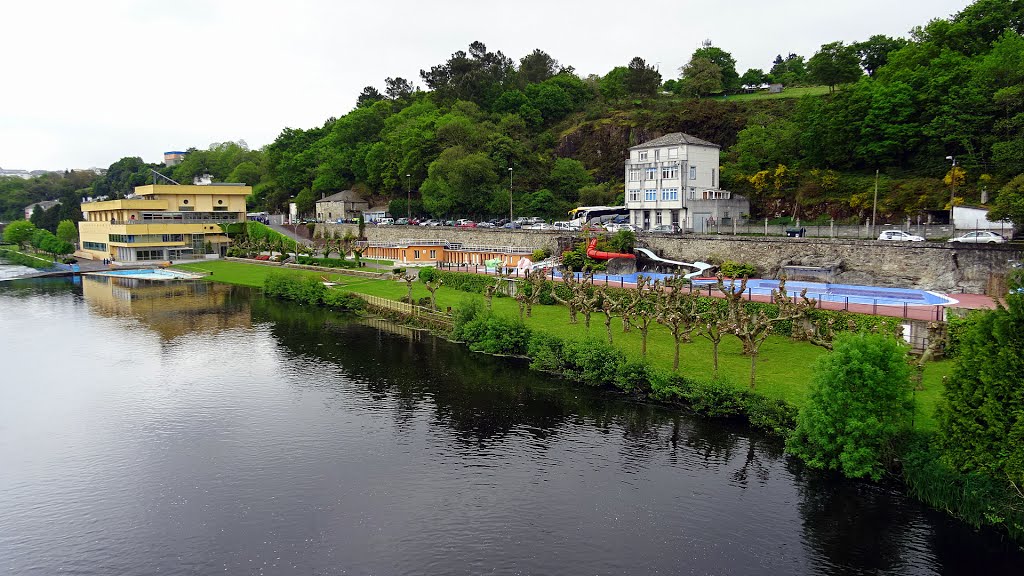 ESPAÑA Río Miño - Club Fluvial, Lugo by Talavan