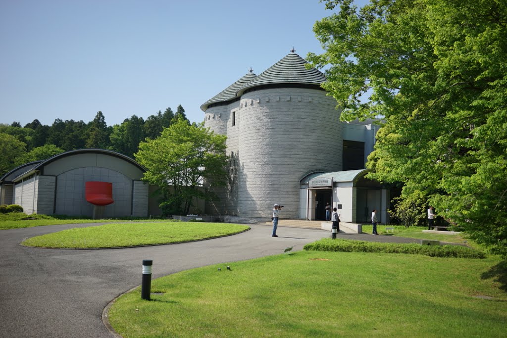 Sakado, Sakura, Chiba Prefecture 285-0078, Japan by TAKAO MORITA