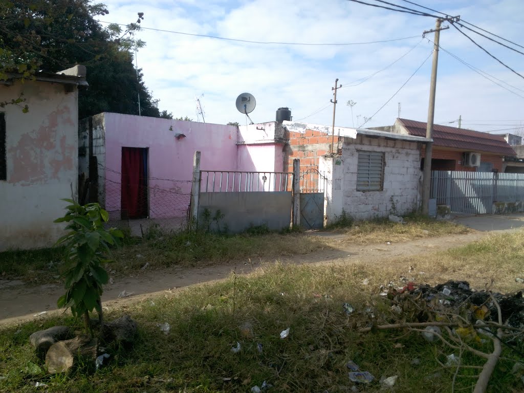 Villa Gdor. Galvez, Santa Fe, Argentina by Tori Dlr