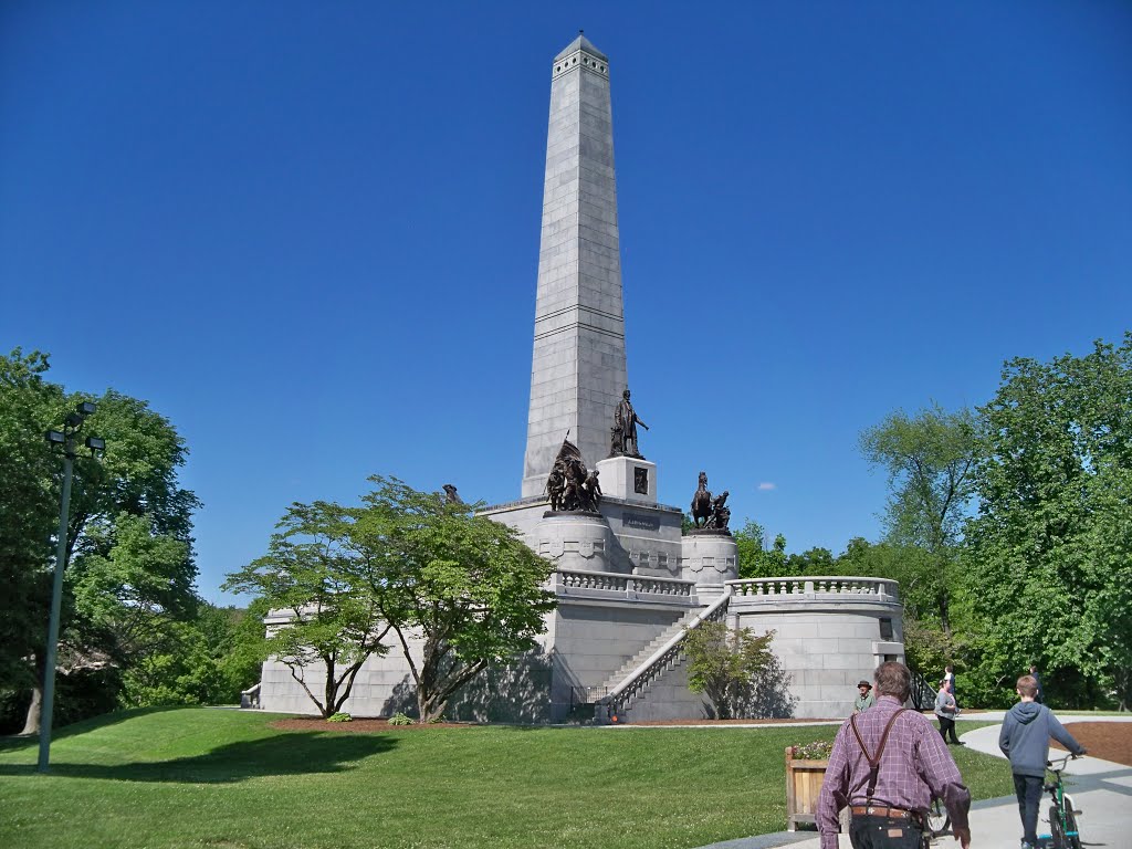 Abraham Lincoln's Tomb by bermep