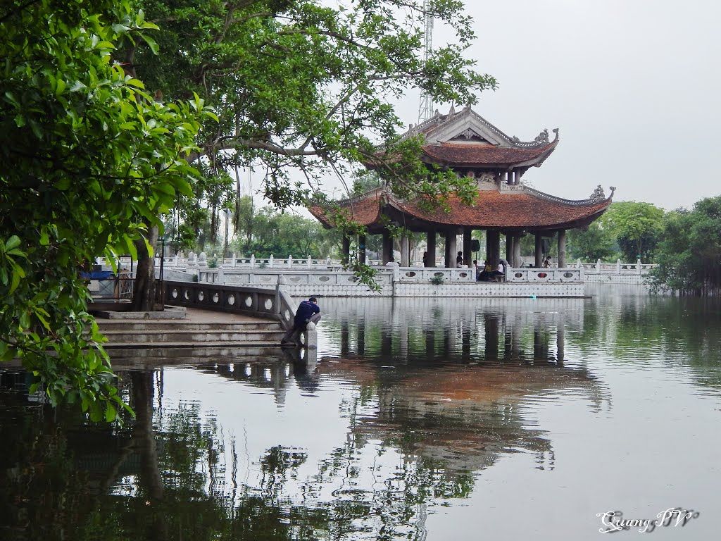 Đình Bảng communal house, tx. Từ Sơn, Bac Ninh Province, Vietnam by Quang Phùng Văn