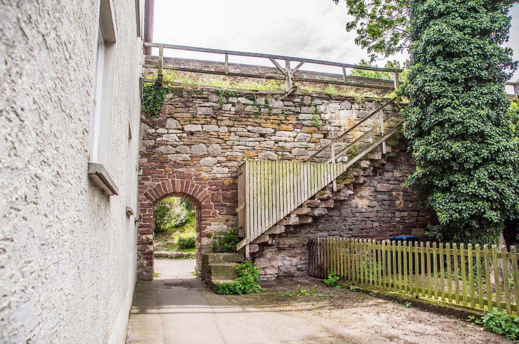 Stadtmauer - Weil der Stadt by Rene Weise