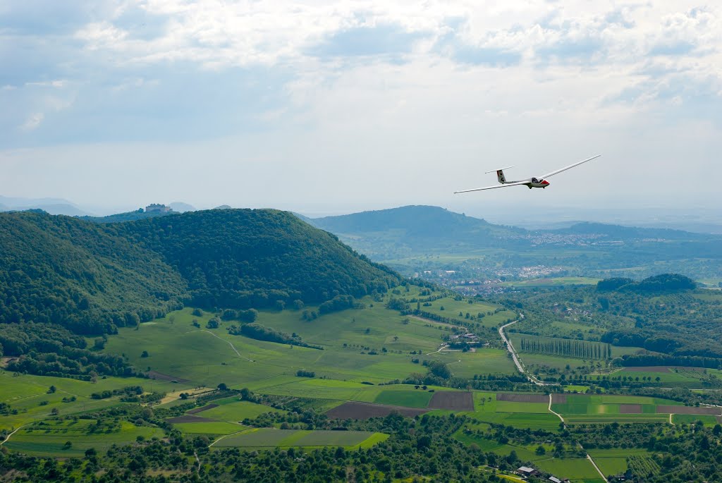 D-8845 vor der Burg Hohen Neuffen by Michael Christian Wo…