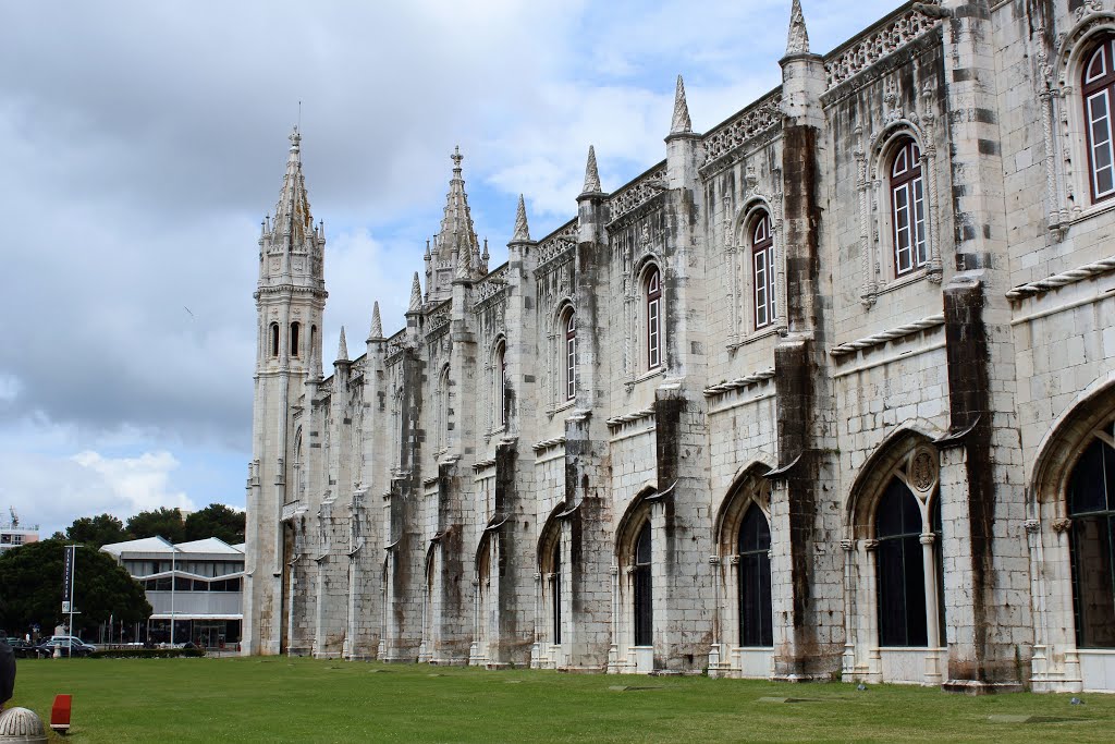 Lisbon, Portugal by Wilbur Smith