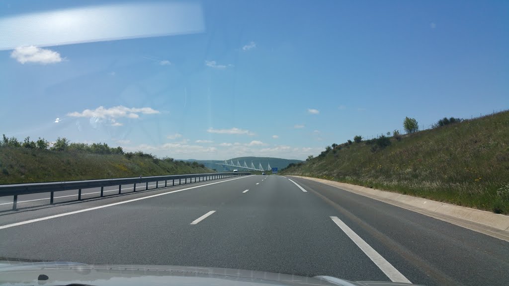 12100 Millau, France by william schrikenberg