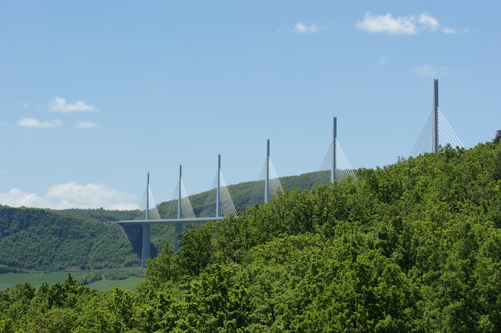 12100 Millau, France by william schrikenberg