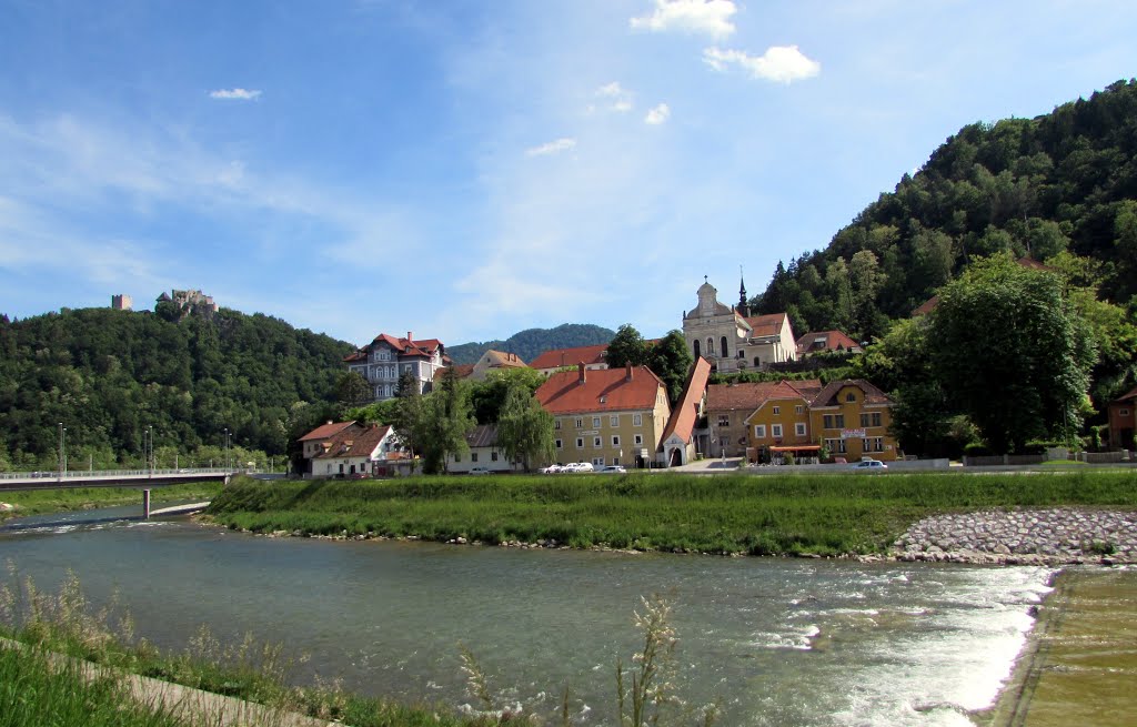 Pogled na Savinjo in Stari grad, Celje by Bezigrajcanka