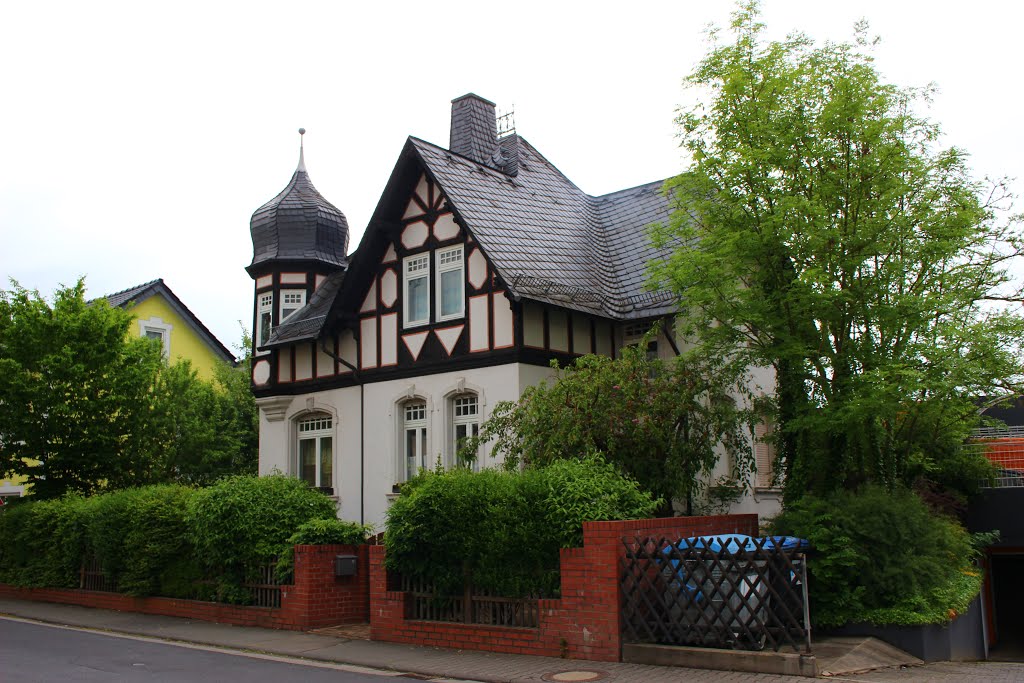 KE - Schöner Wohnen und Arbeiten in der Lahnstrasse, Bad Camberg by Karl Eggenmüller