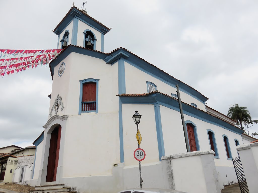 Igreja de São Francisco dos Cordões by Patricio Carneiro