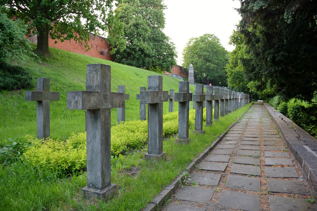 Stary Żoliborz, Warszawa, Poland by Roman Eugeniusz