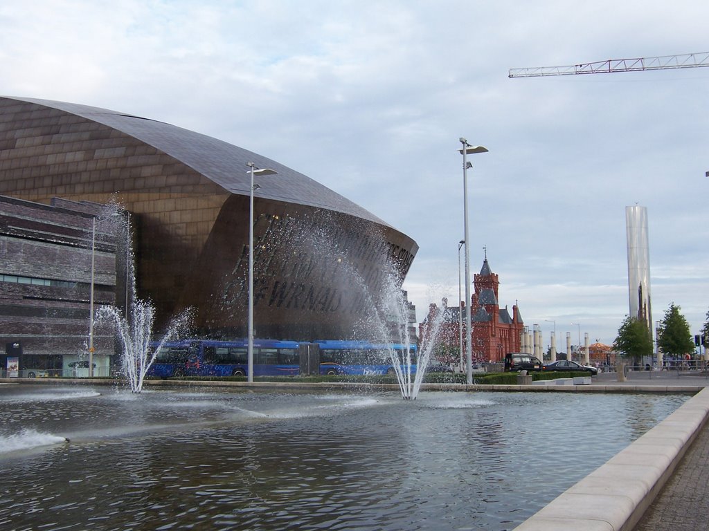 Cardiff Bay by Yvette