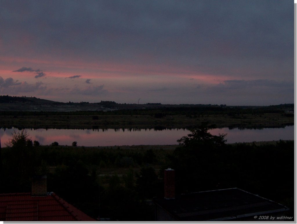 Abend am Geiseltalsee by Wolfram Dittner