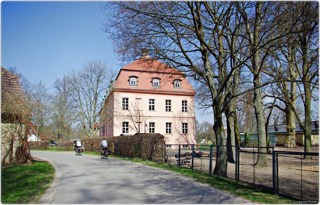 Straupitz - Altes Gutshaus (Schloss) by Kehr Manfred