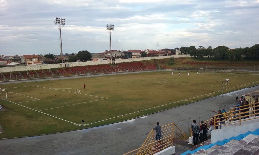 Estadio Municipal Francisco Marques Figueira, Suzano - SP by Junior Velika