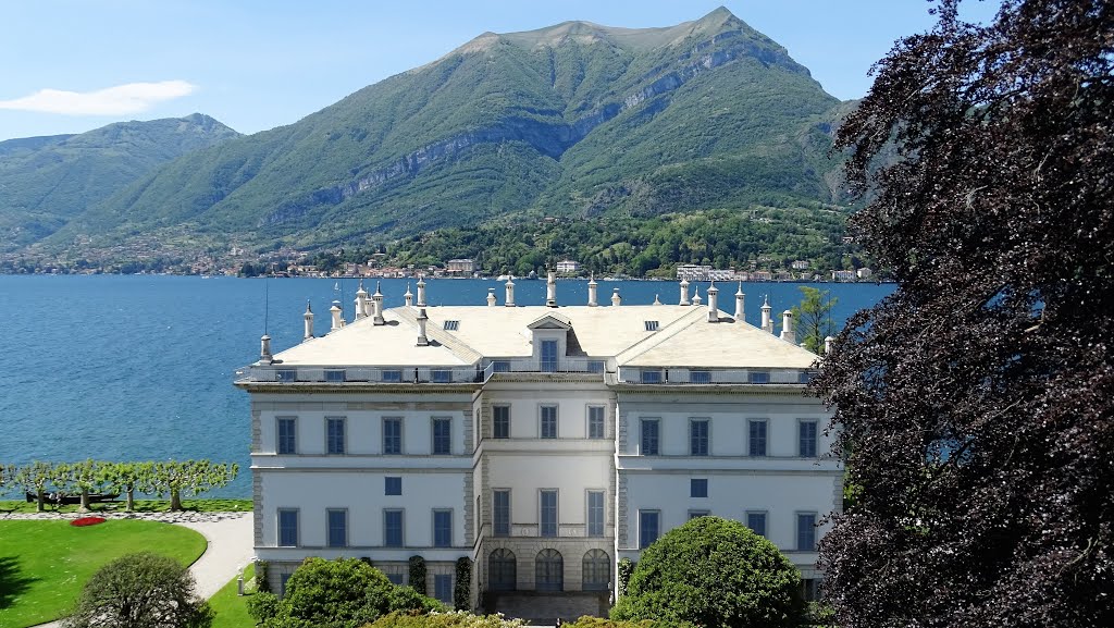 Bellagio - Villa Melzi by Fabrizio Pigazzi