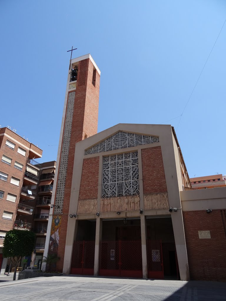 Parroquia San Pedro Apóstol Alcantarilla by Pascal Van Acker