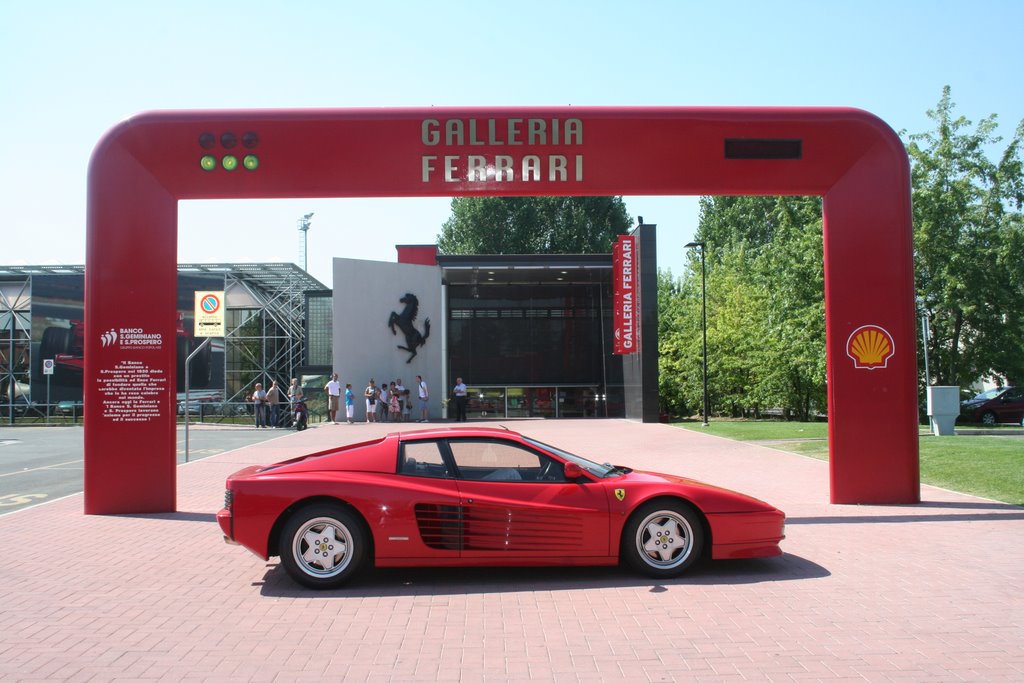 Galleria Ferrari by Es B