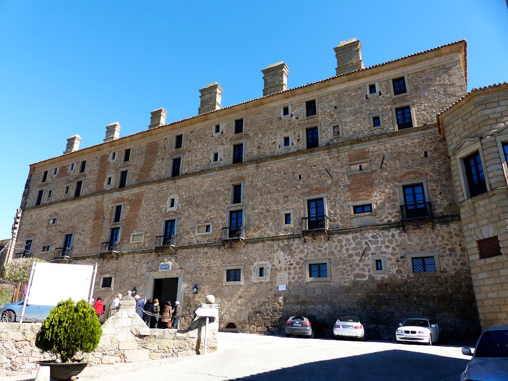 Oropesa (Toledo). Palacio condal, actual Parador de Turismo. by benjamin M. M.