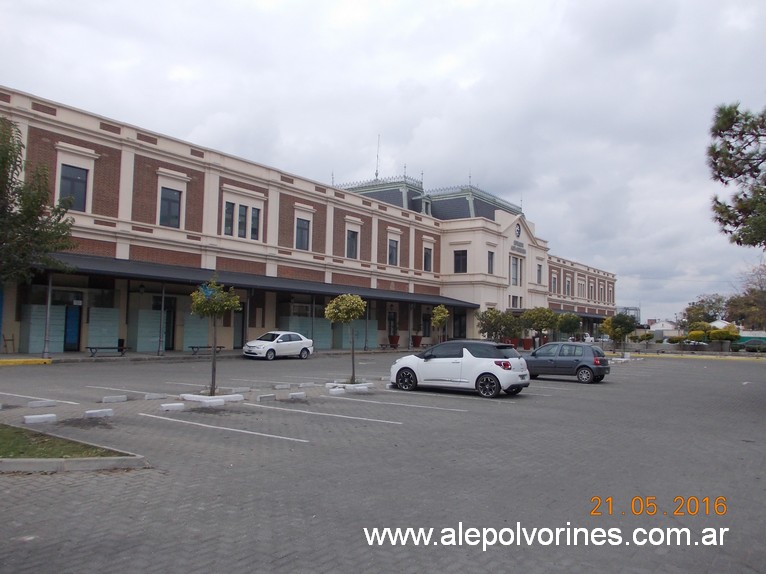 Estacion Alta Cordoba (www.alepolvorines.com.ar) by alepolvorines