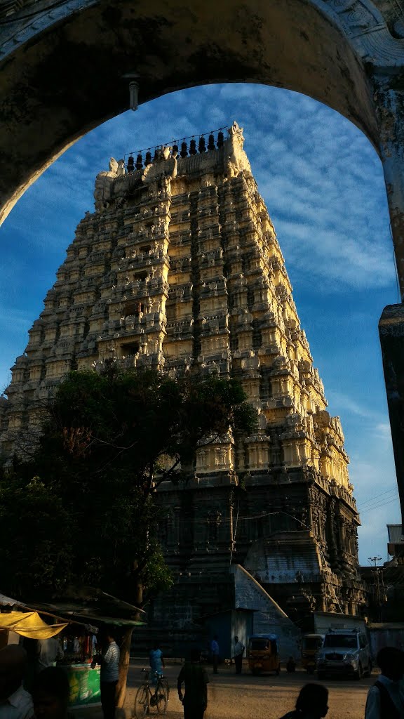 Periya, Kanchipuram, Tamil Nadu, India by VK Singh