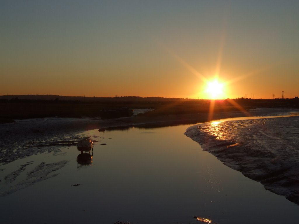 Sunset over Benfleet Creek by Hadleigh Shrimper