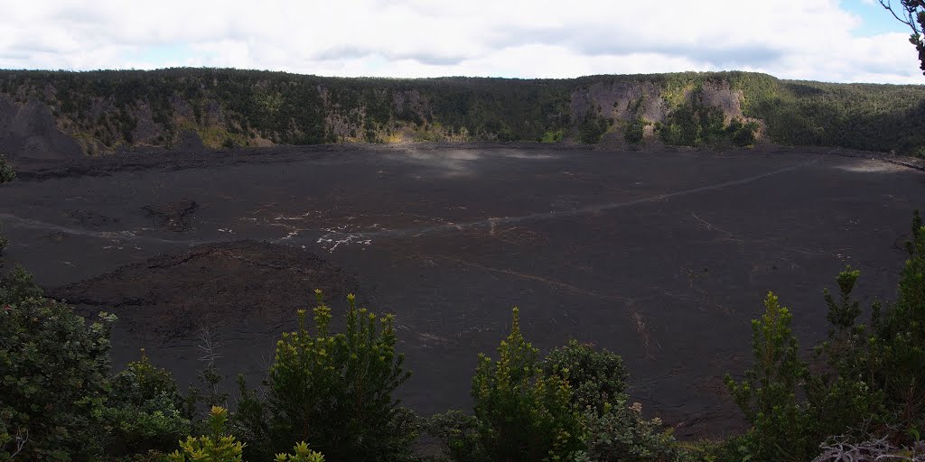 Kilauea Iki Crater - 2016.02 by rheins