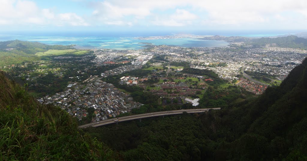 Kaneohe Region Seen from Haiku Stairs - 2016.02 by rheins