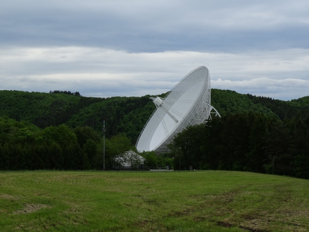 Radioteleskop Effelsberg by Andreas Michel