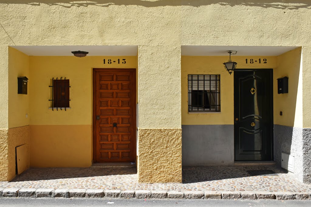 Casas de la Calle de la Cerca by JOSE ALBERTO RODRIGU…