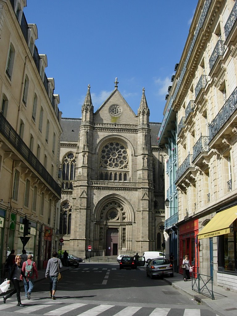 Eglise St Aubin by Despina K