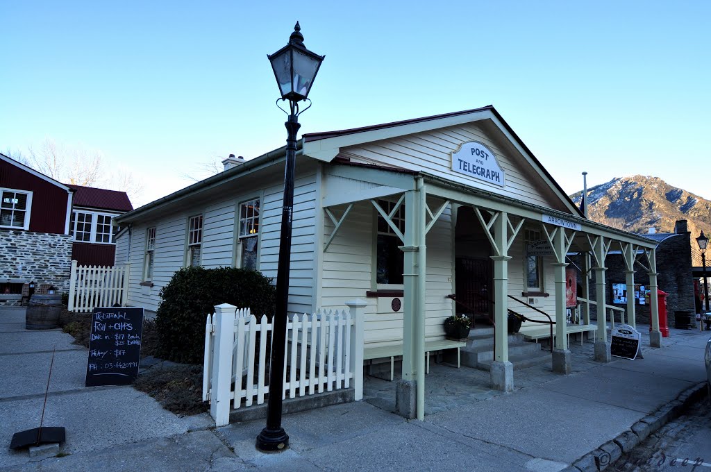 Arrowtown, New Zealand by Jaideep Chaudhary